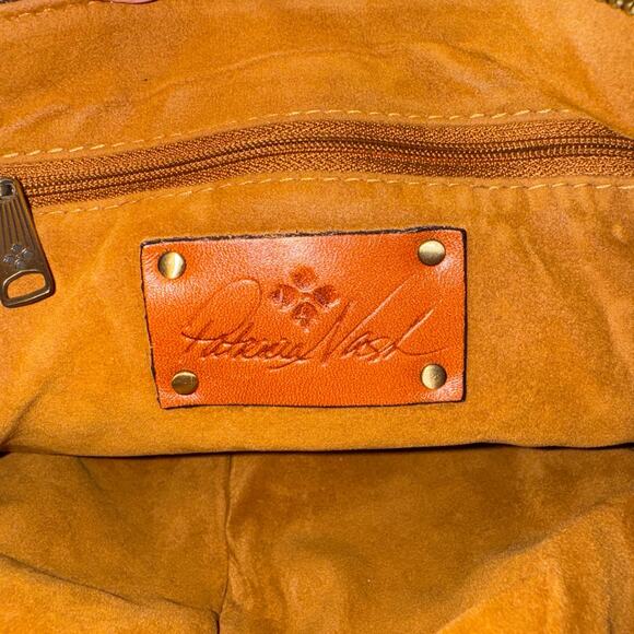 Patricia Nash Avellino Kisslock Leather Crossbody Purse - Picture 7 of 9